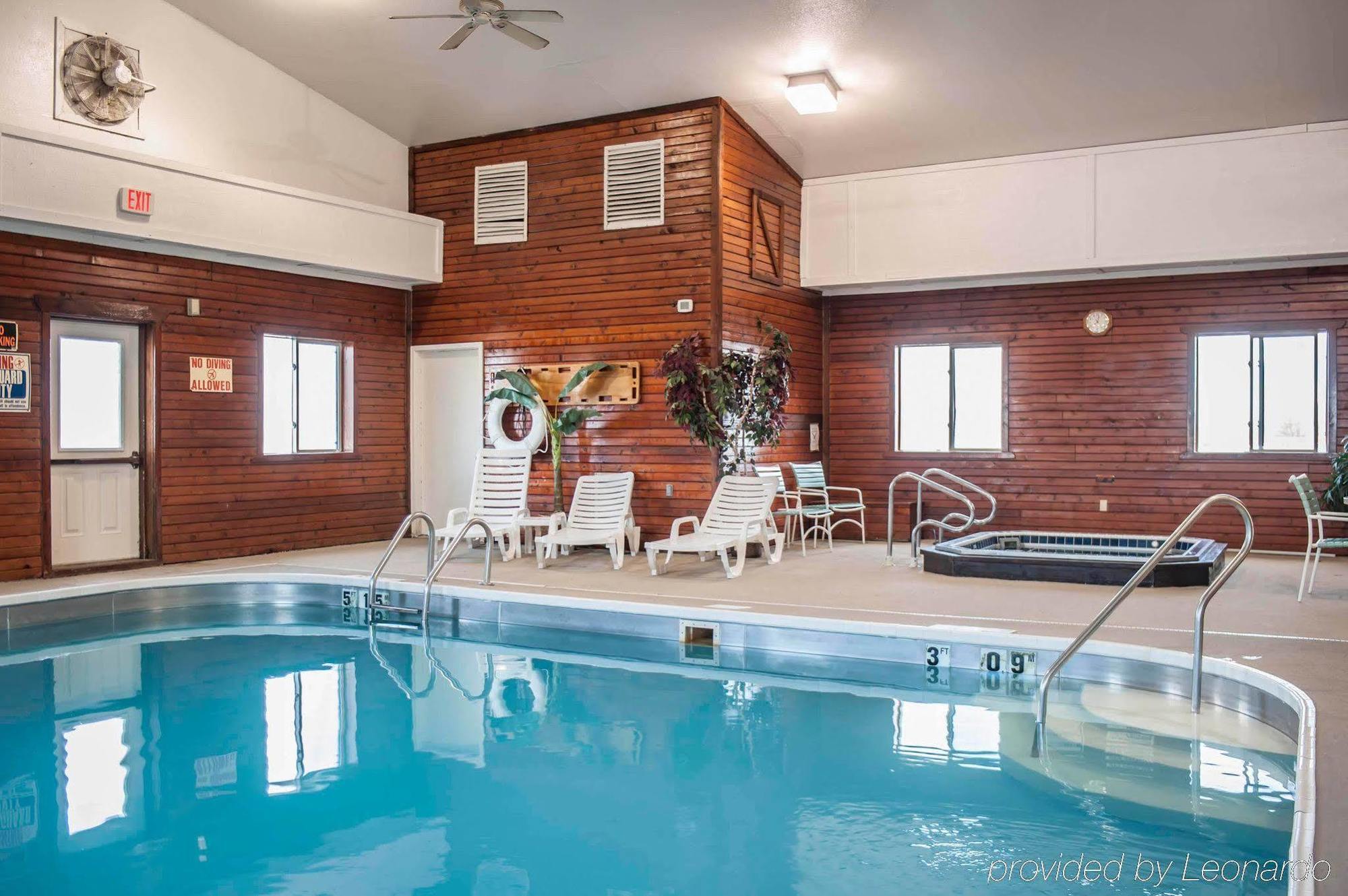 Quality Inn & Suites Boonville - Columbia Ngoại thất bức ảnh